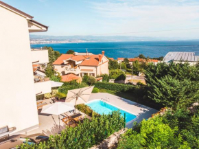 Panoramic apartment sea view and pool Opatija